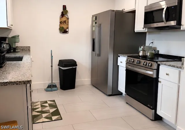 Photo 3 of Single family home for sale at 2839 Cocos Ave, Fort Myers, FL 33901 | MLS# 226027134 | Listing updated on 2026-10-03