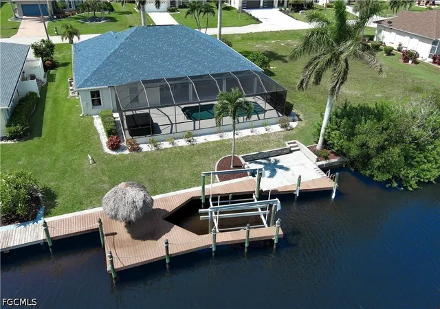 3rd image of 2819 Sw 37Th Ter, Cape Coral, FL 33914 | MLS# 2026033063
