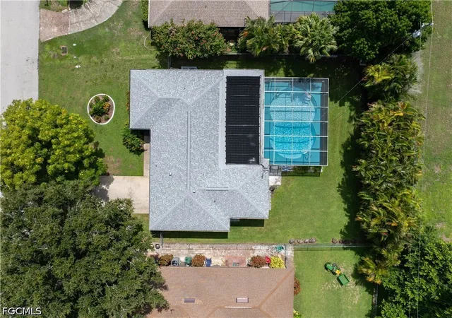 3rd image of 1330 Se 44Th Ter, Cape Coral, FL 33904 | MLS# 2026033100