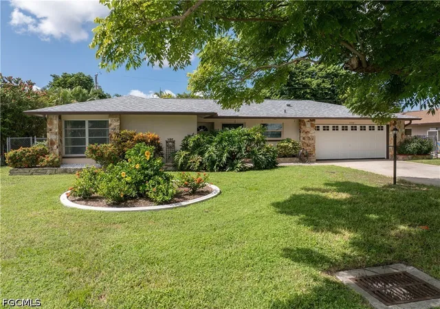 5th image of 1330 Se 44Th Ter, Cape Coral, FL 33904 | MLS# 2026033100