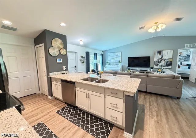 4th image of 3006 Base Ct, Labelle, FL 33935 | MLS# 2026033126