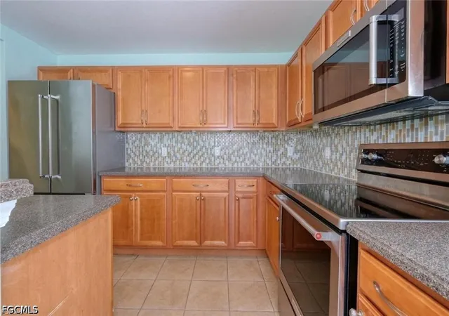 5th image of 6370 Brant Bay Blvd #106, North Fort Myers, FL 33917 | MLS# 2026033129