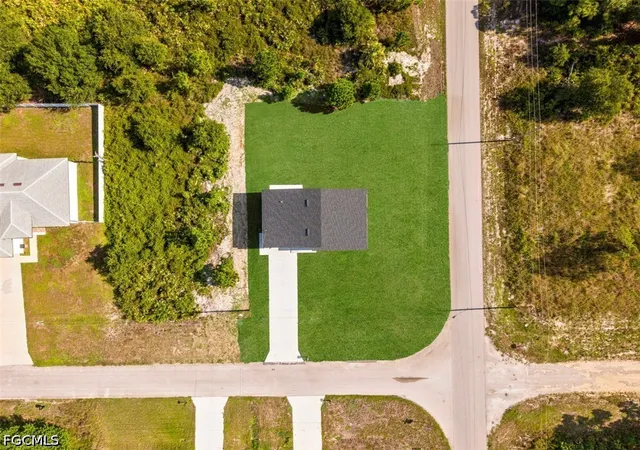 4th image of 1255 Nimitz Blvd, Lehigh Acres, FL 33974 | MLS# 2026033133