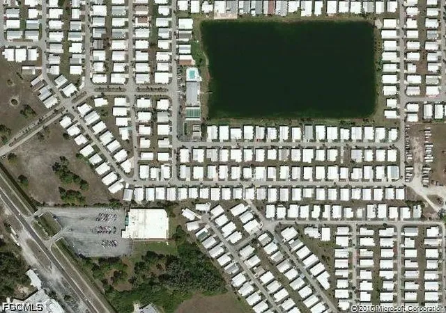 Photo 18 of Manufactured home for sale at 3050 Rain Dance Ln, North Fort Myers, FL 33917 | MLS# 2026033169 | Listing updated on 2026-08-07