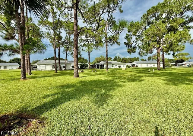 4th image of 36 Heath Aster Ln, Lehigh Acres, FL 33936 | MLS# 2026033175
