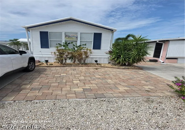 13th image of 101 Limetree Park Dr, Bonita Springs, FL 34135 | MLS# 226028219