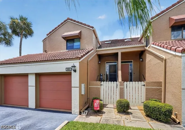 Photo 2 of Townhouse for sale at 7150 Golden Eagle Ct #221, Fort Myers, FL 33912 | MLS# 2026033219 | Listing updated on 2026-08-10