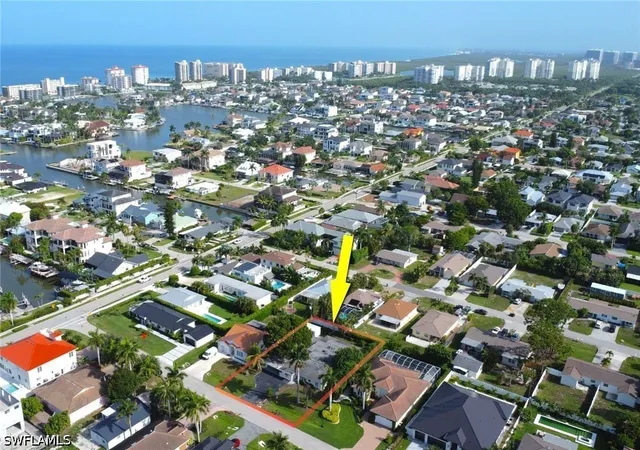 Photo 3 of Single family home for sale at 517 100th Avenue N, Naples, FL 34108 | MLS# 226027206 | Listing updated on 2026-08-28