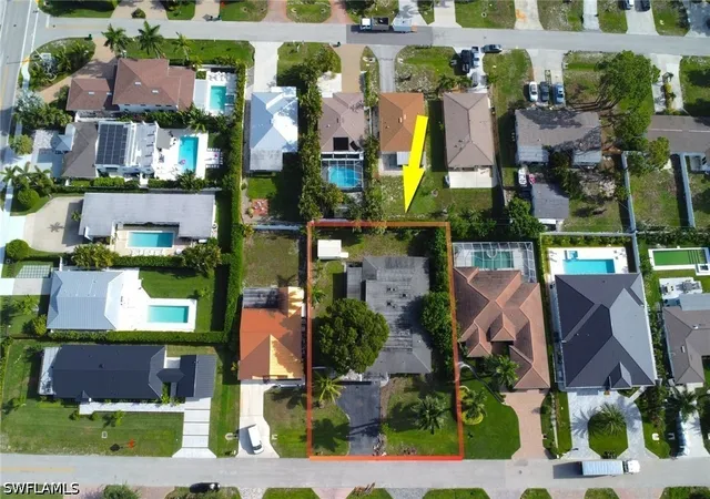 Photo 3 of Single family home for sale at 517 100th Avenue N, Naples, FL 34108 | MLS# 226027206 | Listing updated on 2026-08-28
