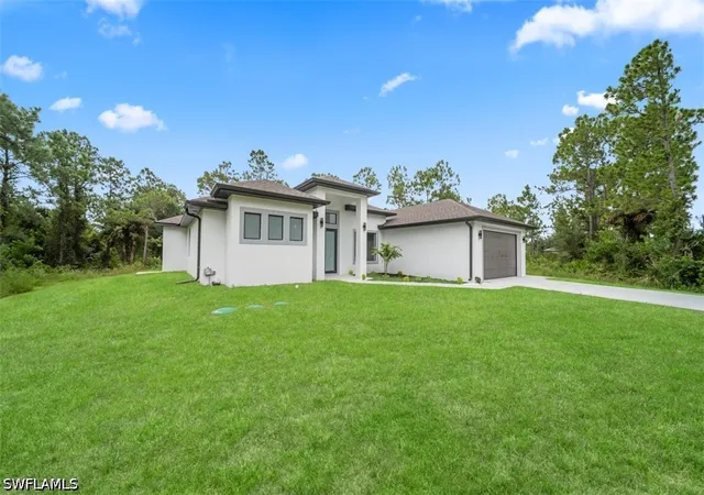 5th image of 1110 Rush Ave, Lehigh Acres, FL 33972 | MLS# 226028481