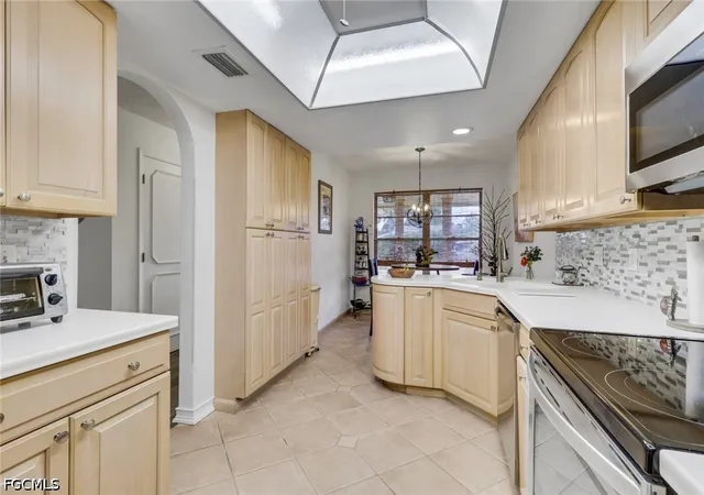 Photo 4 of Townhouse for sale at 3605 Country Clb Blvd #C, Cape Coral, FL 33904 | MLS# 2026033301 | Listing updated on 2026-08-28