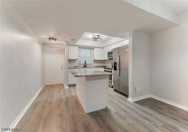 Listing Photo 5 - Condo for sale in building located at 28230 Pine Hvn Wy, Bonita Springs, FL 34135 - Unit #66