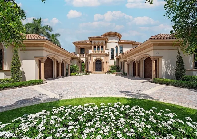 Photo 2 of Mansion for sale at 2581 Escada Dr, Naples, FL 34109 | MLS# 226028398 | Listing updated on 2026-08-10