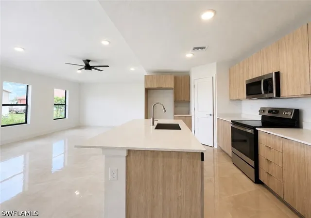 5th image of 4115 9th Street SW, Lehigh Acres, FL 33976 | MLS# 226028661