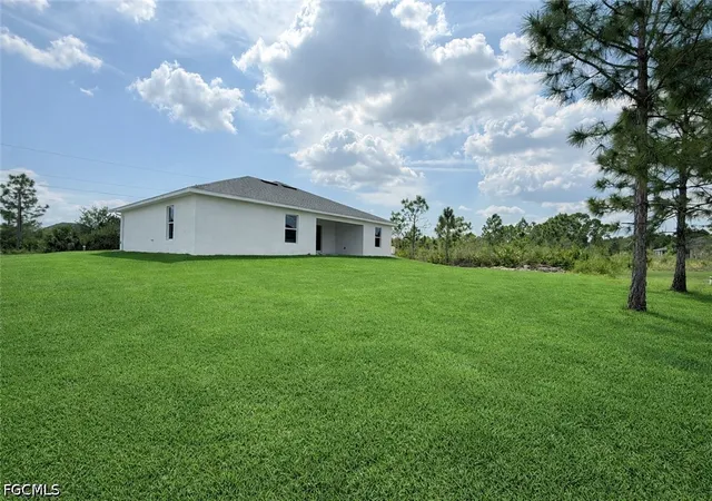 Photo 3 of Single family home for sale at 2600 26th Street W, Lehigh Acres, FL 33971 | MLS# 2026033488 | Listing updated on 2026-08-31