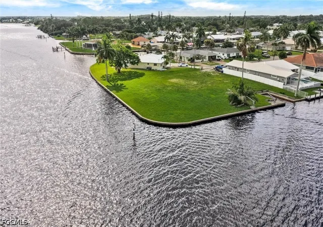 Photo 1 of Land for sale at 2193 Havana Ave, Fort Myers, FL 33905 | MLS# 2026033515 | Listing updated on 2026-08-07