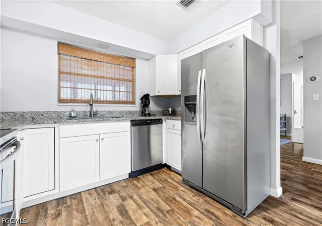 Photo 3 of Single family home for sale at 1930 Oakley Ave, Fort Myers, FL 33901 | MLS# 2026033606 | Listing updated on 2026-08-08
