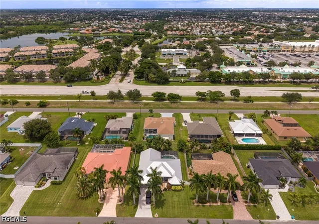 Photo 48 of Single family home for sale at 2526 Miracle Pkwy, Cape Coral, FL 33914 | MLS# 2026033645 | Listing updated on 2026-10-07