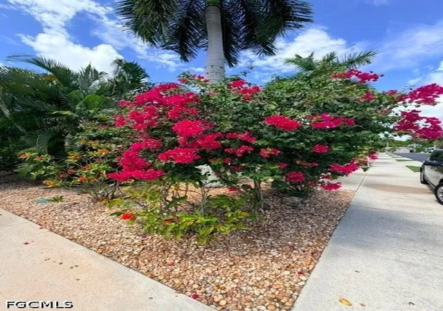 Photo 4 of Single family home for sale at 5234 Cypress Trl Resort Cir, Fort Myers, FL 33905 | MLS# 2026033686 | Listing updated on 2026-08-09