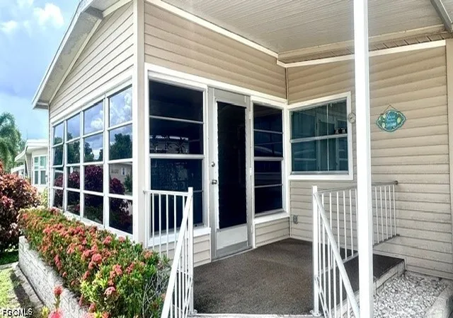 Photo 2 of Manufactured home for sale at 5526 Miles Standish Ln, North Fort Myers, FL 33917 | MLS# 2026033712 | Listing updated on 2026-08-10