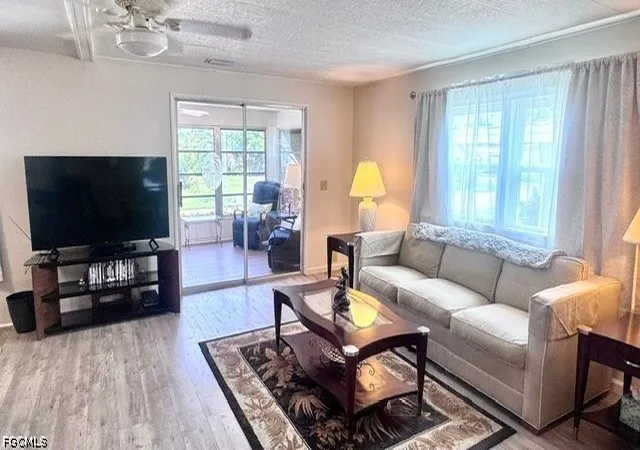 Photo 4 of Manufactured home for sale at 5526 Miles Standish Ln, North Fort Myers, FL 33917 | MLS# 2026033712 | Listing updated on 2026-08-10