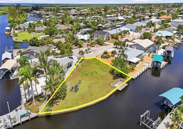 Photo 3 of Land for sale at 12100 Moon Shell Dr, Matlacha Isles, FL 33991 | MLS# 2026033797 | Listing updated on 2026-08-11