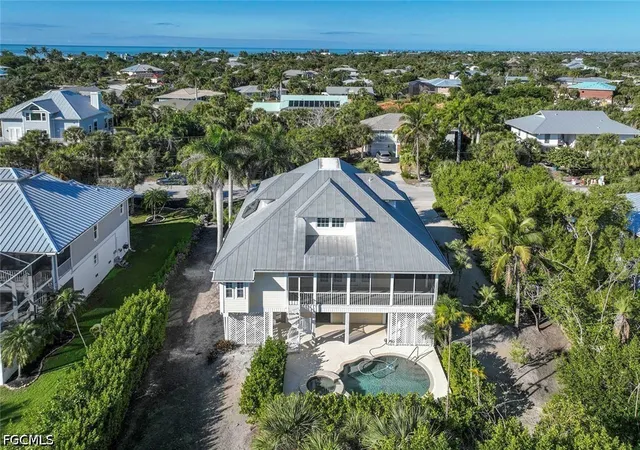Photo 1 of Single family home for sale at 580 Sea Oats Dr, Sanibel, FL 33957 | MLS# 2026033854 | Listing updated on 2026-08-11