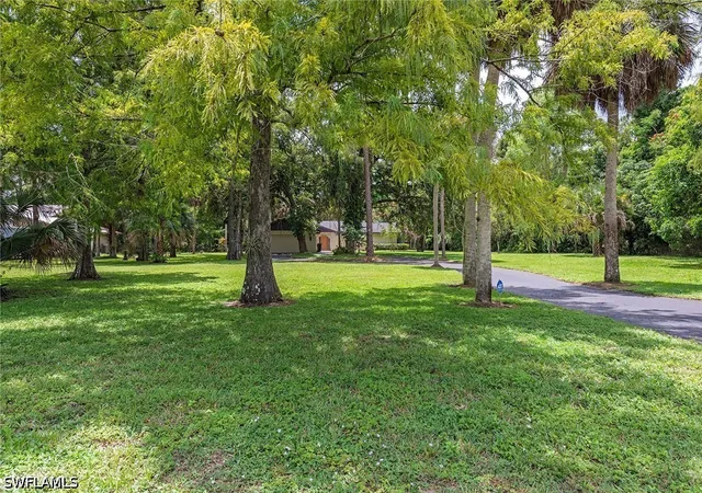 Photo 1 of Single family home for sale at 6040 Lancewood Way, Naples, FL 34116 | MLS# 226028934 | Listing updated on 2026-08-11
