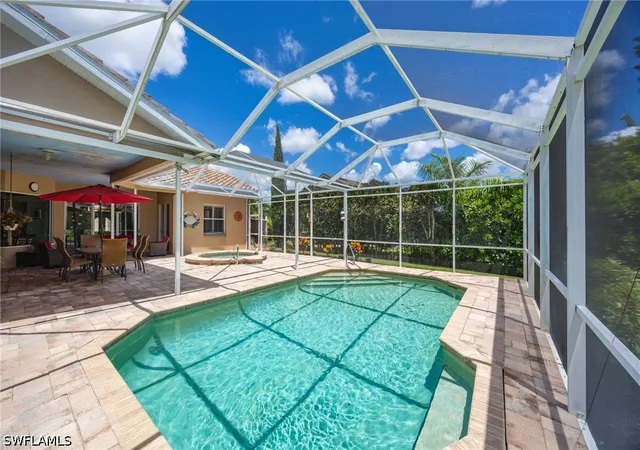 Photo 3 of Single family home for sale at 195 Palmetto Dunes Cir, Naples, FL 34113 | MLS# 226029016 | Listing updated on 2026-09-01