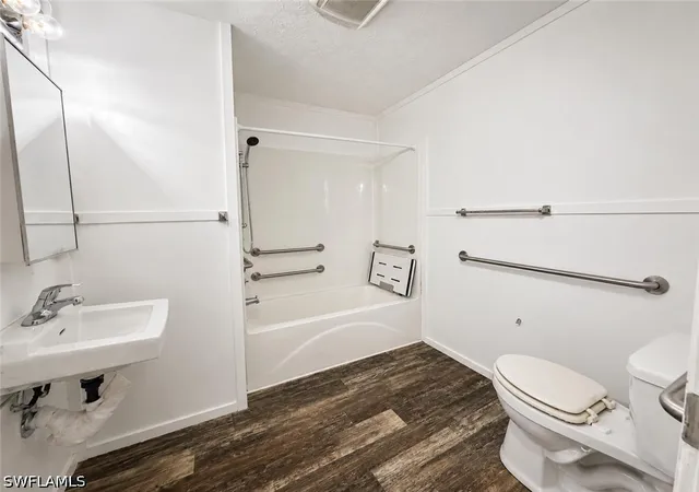 Photo 2 of Manufactured home for sale at 385 S Lindero St, Clewiston, FL 33440 | MLS# 226029071 | Listing updated on 2026-08-11