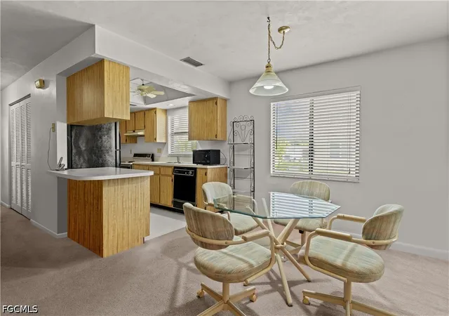 Listing Photo 4 - Condo for sale in building located at 1113 Cape Coral Pkwy W, Cape Coral, FL 33914 - Unit #103