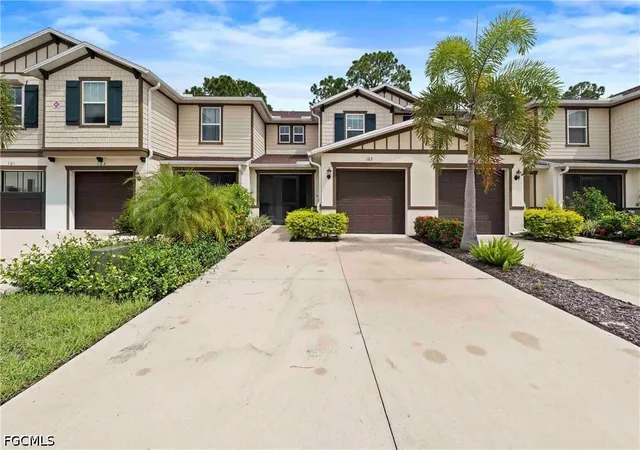 Photo 3 of Townhouse for sale at 15070 Caspian Tern Ct #103, North Fort Myers, FL 33917 | MLS# 2026034106 | Listing updated on 2026-09-28