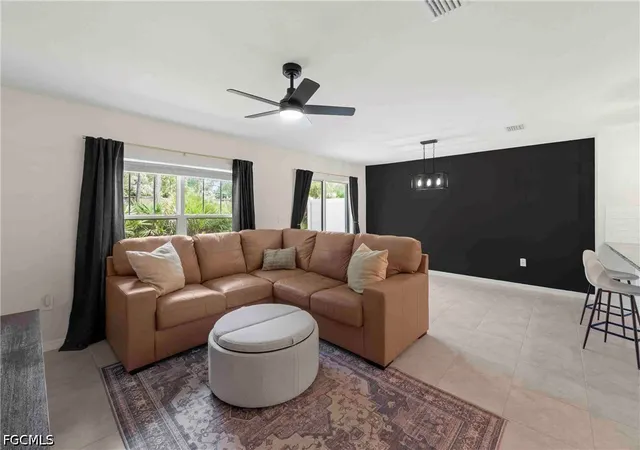 Photo 4 of Townhouse for sale at 15070 Caspian Tern Ct #103, North Fort Myers, FL 33917 | MLS# 2026034106 | Listing updated on 2026-09-28