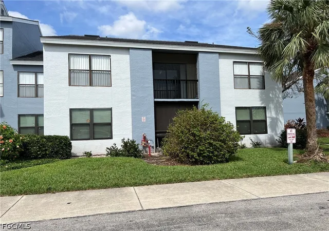 Photo 1 of Condo for sale at 13621 Eagle Ridge Dr #1527, Fort Myers, FL 33912 | MLS# 2026034157 | Listing updated on 2026-08-12