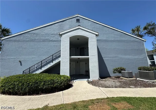 Photo 2 of Condo for sale at 13621 Eagle Ridge Dr #1527, Fort Myers, FL 33912 | MLS# 2026034157 | Listing updated on 2026-08-12