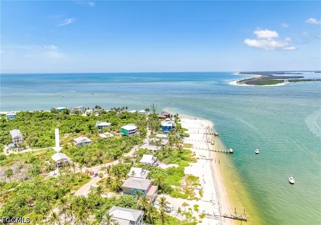 Photo 2 of Single family home for sale at 140 Mourning Dove Dr, Captiva, FL 33924 | MLS# 2026034184 | Listing updated on 2026-08-12