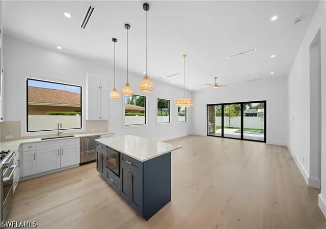Photo 4 of Single family home for sale at 708 100th Avenue N, Naples, FL 34108 | MLS# 226029123 | Listing updated on 2026-08-31