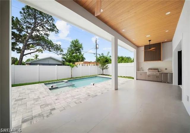 Photo 3 of Single family home for sale at 638 93rd Avenue N, Naples, FL 34108 | MLS# 226029124 | Listing updated on 2026-08-31