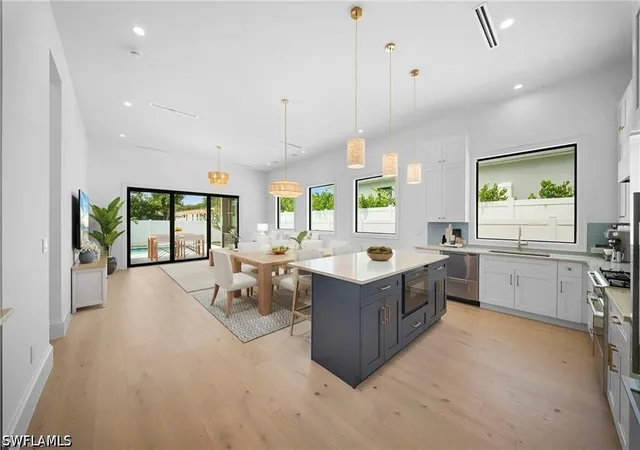 Photo 4 of Single family home for sale at 638 93rd Avenue N, Naples, FL 34108 | MLS# 226029124 | Listing updated on 2026-08-31