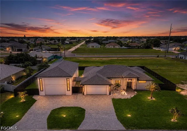 43rd image of 1018 Ne Juanita Pl, Cape Coral, FL 33909 | MLS# 2026034458