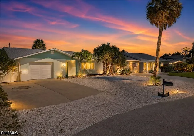 Photo 1 of Single family home for sale at 193 Hibiscus Dr, Fort Myers Beach, FL 33931 | MLS# 2026034505 | Listing updated on 2026-09-25