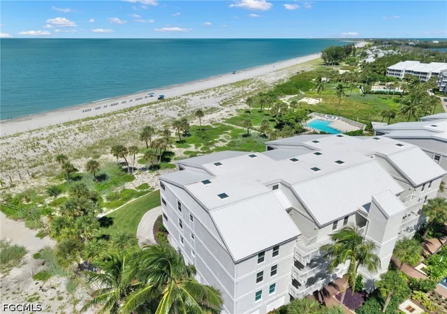 Listing Photo 4 - Condo for sale in building located at 2611 Bch Villas, Captiva, FL 33924