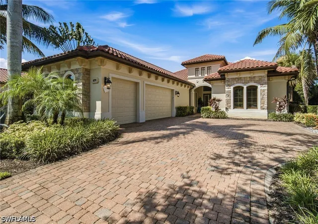 Photo 2 of Single family home for sale at 16791 Cabreo Dr, Naples, FL 34110 | MLS# 226029058 | Listing updated on 2026-09-01