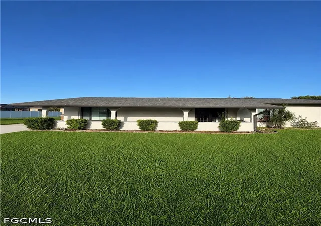 Photo 2 of Single family home for sale at 4233 Sw 1st Avenue, Cape Coral, FL 33914 | MLS# 2026035063 | Listing updated on 2026-08-31