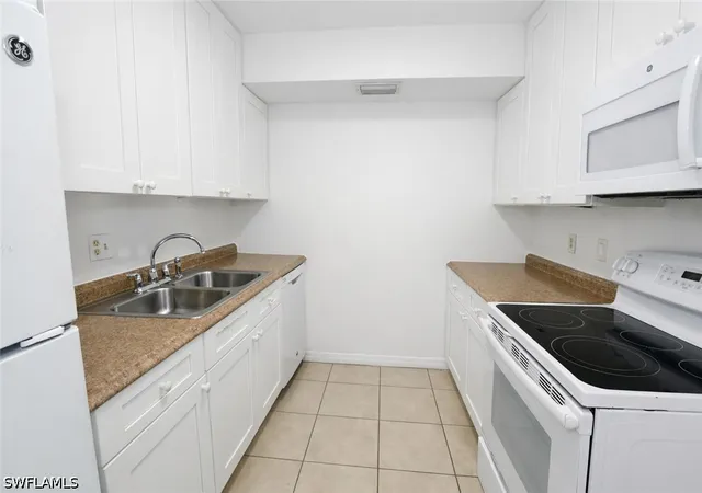 Photo 3 of Condo for sale at 2828 Jackson St #C5, Fort Myers, FL 33901 | MLS# 226029587 | Listing updated on 2026-08-31