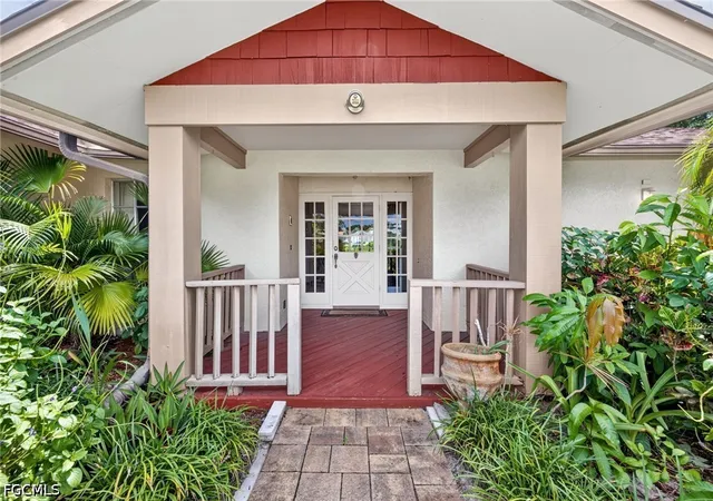 Photo 3 of Sale Pending at 5710 Basswood Ct, Fort Myers, FL 33919 | MLS# 2026035254 | Listing updated on 2026-08-31