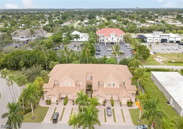 Photo 2 of Townhouse for sale at 13921 Lake Mahogany Blvd #2824, Fort Myers, FL 33907 | MLS# 2026035271 | Listing updated on 2026-10-01