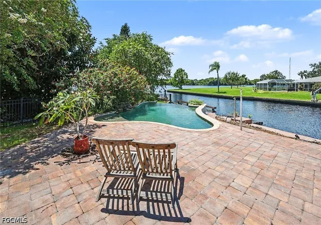2nd image of 18071 Traverse Dr, Alva, FL 33920 | MLS# 2026035454