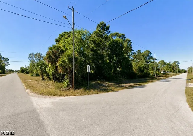Photo 1 of Sale Pending at 3401 24th Street Sw, Lehigh Acres, FL 33976 | MLS# 2026035466 | Listing updated on 2026-08-31