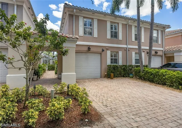 Photo 1 of Sale Pending at 5429 Cove Cir #109, Naples, FL 34119 | MLS# 226020636 | Listing updated on 2026-08-31